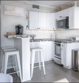 Beachfront condo on the heart of Corpus Christi! - Image 3