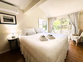 Sand Bar~King Bed/Sleeps 2-7+dog!/Beachside - Image 3