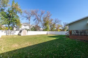 4BR Fenced Yard I King Bed, Games, Pack n Play - Image 4
