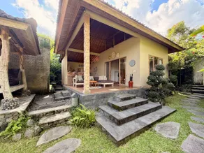 Private pool king size bed nearby the jungle ubud - Image 3