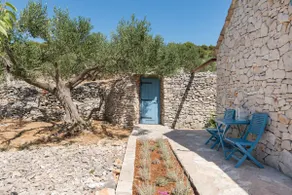 House with a swimming pool - Olive Grove Sumartin - Image 3