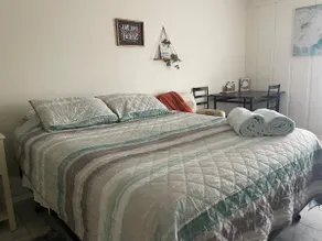 Private Affordable Suite - Image 4