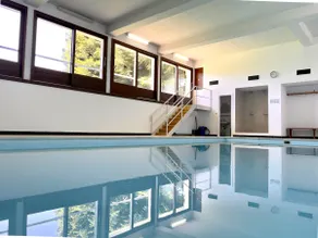 Cosy Apartment with terrace, view and pool - Image 2