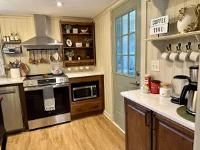 White Little Cottage-Newly renovated-Pets-Family - Image 5