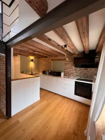 Beautiful apartment in the city center of L'Aigle - Image 5