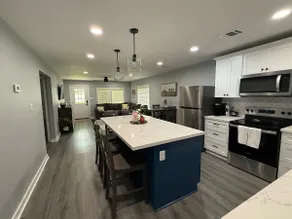 La Casita Retreat | Cozy Luxe Near Main Street - Image 4