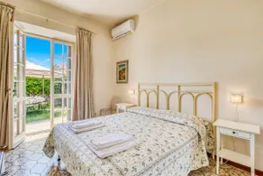 Casa Lidia, 900 m vom Meer entfernt, mit eigenem Garten, Lido di Camaiore, Italien - Image 4