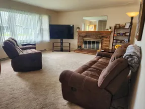 3 bedroom house close to hospitals and colleges - Image 4