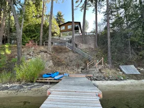 Beautiful Liberty Lake Waterfront House - Image 3