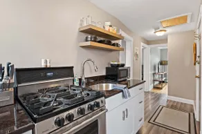 Cozy Back Cove Apartment - 5 min from Old Port - Image 3