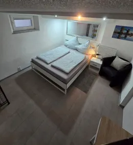 G2 basement apartment, free parking at the house, 4 guests - Image 2