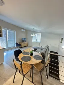 Maisonette with a large terrace - Image 2