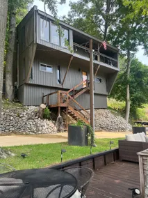 Pelican's Perch Waterfront Cabin in East Port with Boat Dock - Image 2