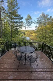 Little Longbow Lakefront Chalet - Image 2