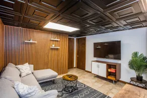 2BR Urban Chic Stay - Image 3