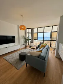 Directly on the Beach ·Seaview ·Workspace+Internet - Image 2