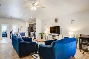 Milano Lodge - Cozy Retreat - Image 2