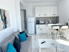 Andromachi Luxury Apartment - Image 4