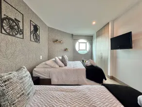 Premium Apt: 2 Balconies, FastWifi, NearEverything - Image 5