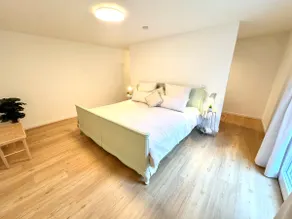 Modern and spacious 2-room apartment in Oststadt - Image 3