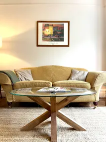 Little Wight House - Refurbished+2 Mins to High St - Image 2