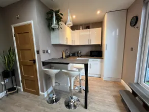 Private Modern Studio Retreat - Image 2