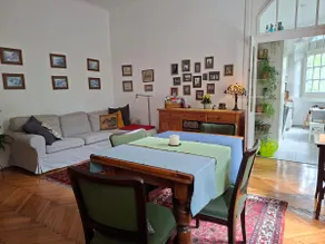 Boutique Home in a chestnut-lined street - Image 5