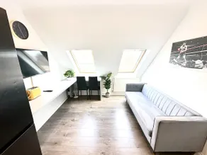 Stunning Modern, Private Apartment,15 Mins To Central London - Image 3