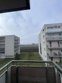 Free Netflix & Parking + AC - Image 3
