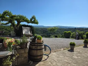Modern&comfort place@strianhillsaccommodation - Image 5