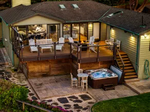 Entire Private Coastal Retreat - Spectacular Ocean Views wHot Tub - Image 4