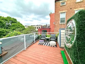 Main St | Loft w/ Rooftop Patio | Secure Parking - Image 2