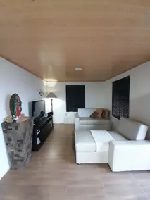 Estate with private pool and natural view - Image 4