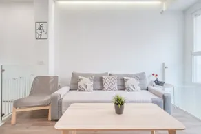 Modern Duplex Loft, Madrid - Image 3