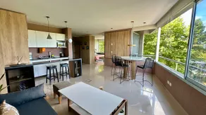Loft river view, balcony, parking, WiFi & sunsets - Image 3