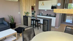 Loft river view, balcony, parking, WiFi & sunsets - Image 4
