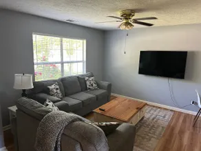Pet-Friendly • Fenced Blue House • 3 Mins to I-95 - Image 2
