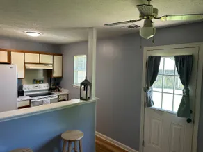 Pet-Friendly • Fenced Blue House • 3 Mins to I-95 - Image 4