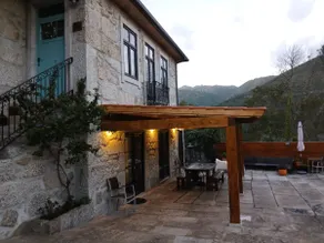 Villa Dos Santos - Gerês Country House - Image 4