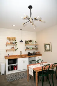 West Asheville Walkable Pet Friendly Retreat! - Image 4
