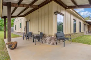 Spacious 3BR in Tyler | Perfect for Extended Stays - Image 3