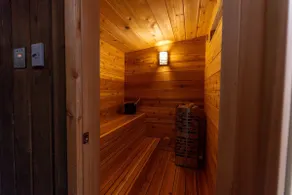 Forest Loft w/ Sauna & Outdoor Spa - Image 5