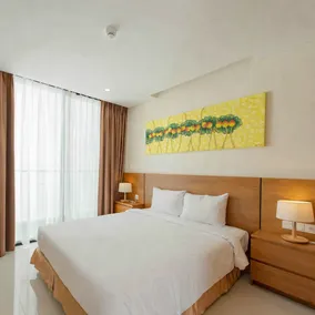 Seaside 3 BR Apartment • Maple building • Center - Image 3