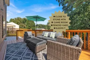 Family Home w FirePit GameRm Patio BbqGrill - Image 3