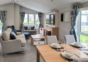 Platinum 4 berth Lodge - Image 2