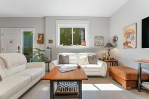 Fully equipped 2 Bedroom Guest suite in Sidney - Image 2