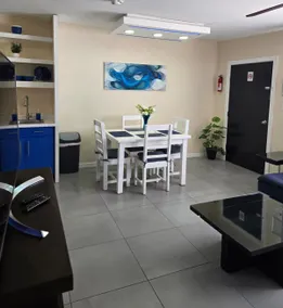 Private, functional and spotless accommodation - Image 3