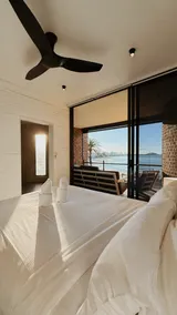Ocean View Shan-Delle Apartment - Image 4
