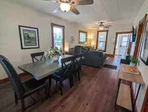 Vicky's Place | Pet Friendly w/Yard & Parking - Image 4