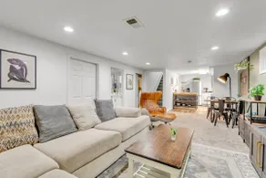Denver Private Suite Hot Tub & Ping-Pong 2BD 1BA - Image 4